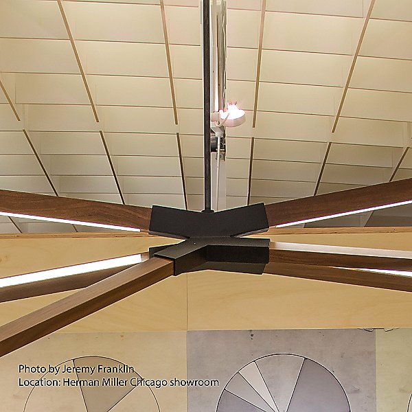 Sky Bang LED Chandelier